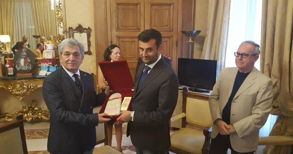 Sindacati: vandalizzata stele dedicata a Di Vittorio nel Foggiano