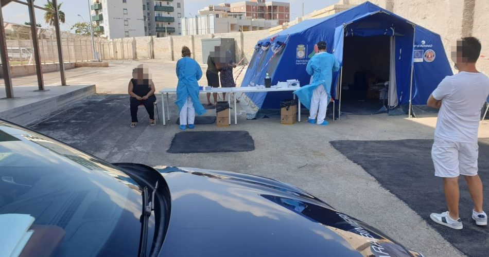 tenda tamponi polignano - privacy