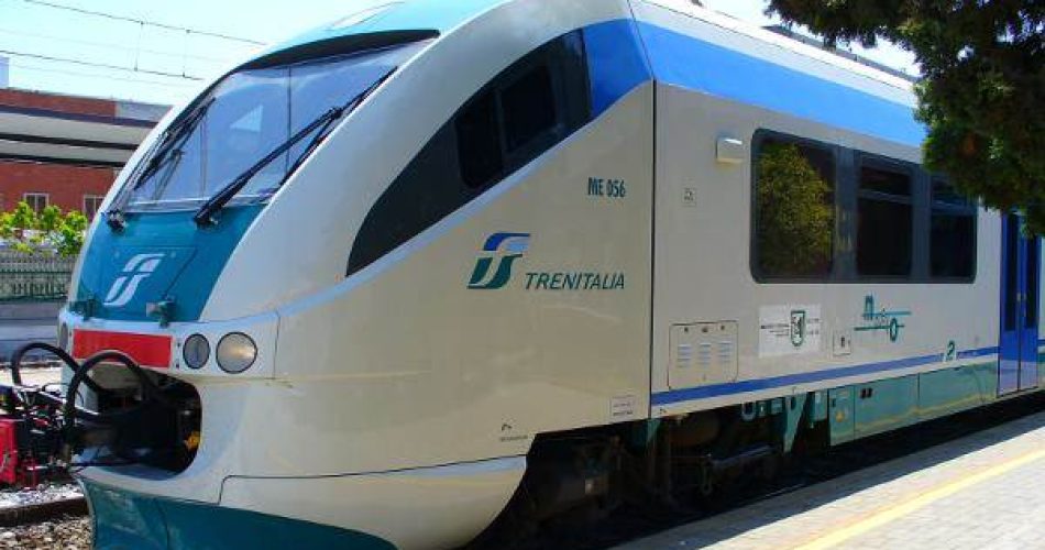 Treno Regionale treno regionale